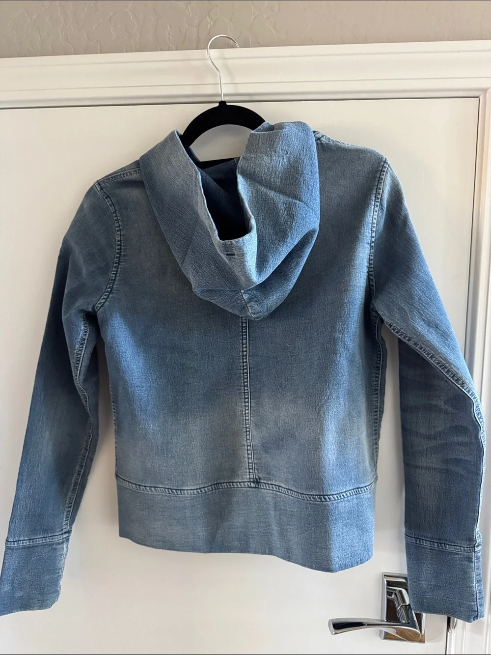 Moma women’s Light Blue denim Hooded Zip-Front Jacket